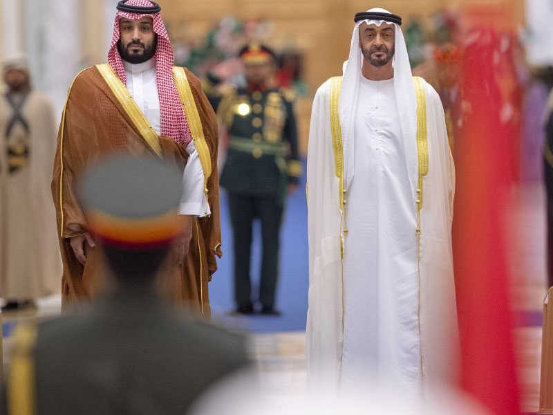 صور من زيارة محمد بن سلمان لبلده الثاني الإمارات